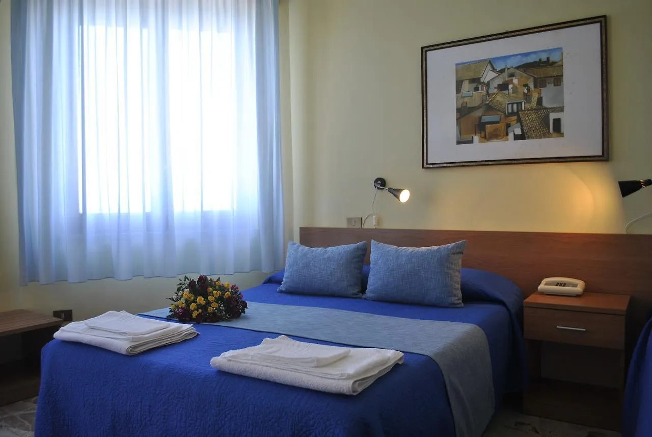 Nuovo Hotel Faro Capo d'Orlando 2*,  Italy